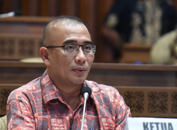 Gaji dan Kekayaan Hasyim...
