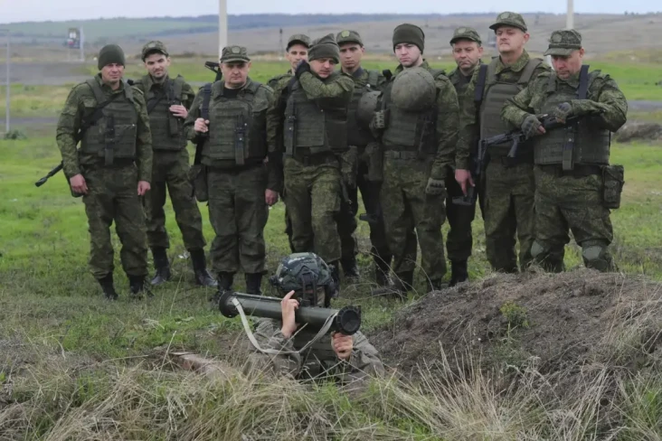 4 Strategi Putin dan...