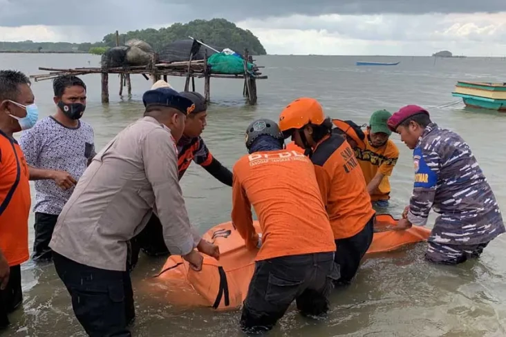 3 Hari Dicari, ABK Jatuh...