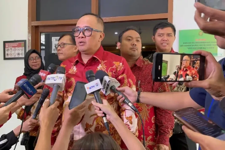 Tolak Semua Dalil Gugatan...