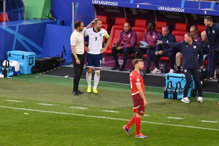 Harry Kane Ungkap Pengalaman...