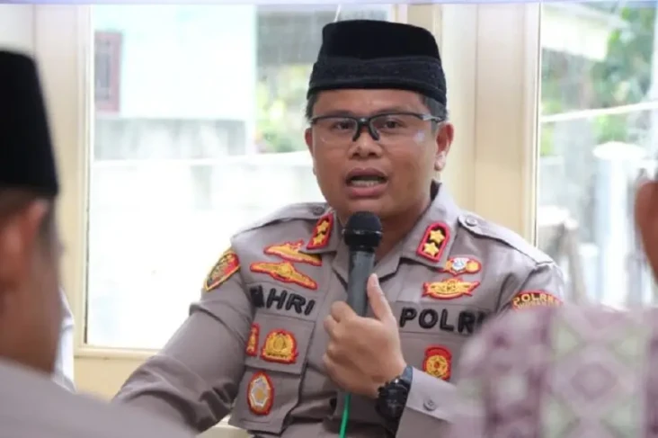 Profil AKBP Fahri Siregar,...