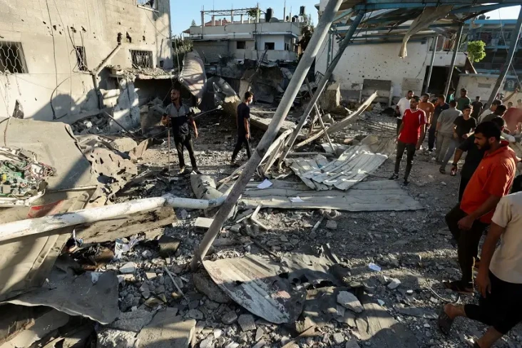 Biadab! Israel Bombardir...