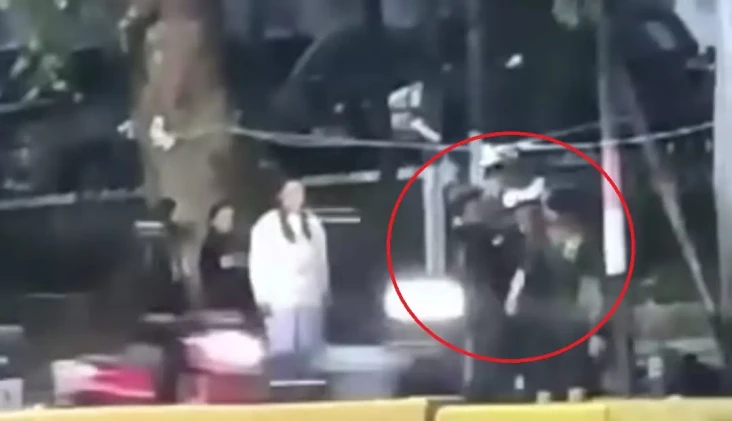 Viral! Pedagang Cuanki...
