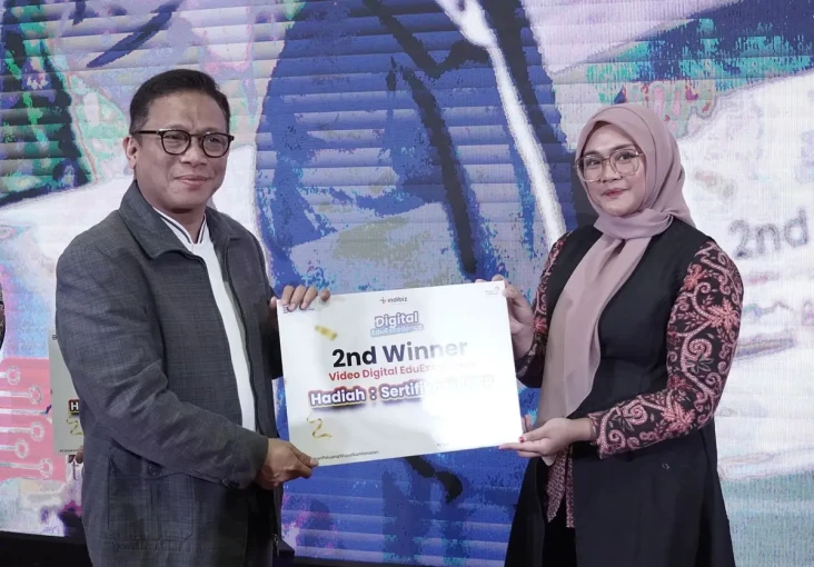 Begini Cara Telkom Tingkatkan...