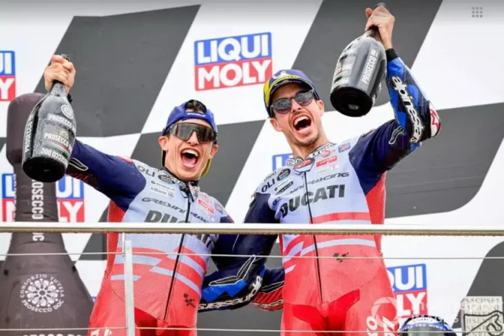 Di Balik Layar Duo Marquez...