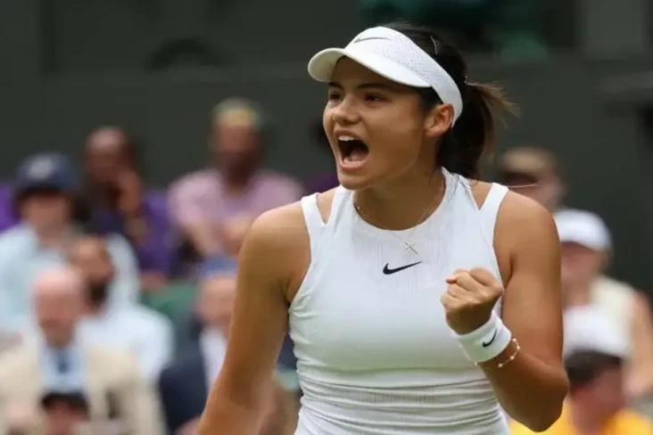 Emma Raducanu, Petenis...