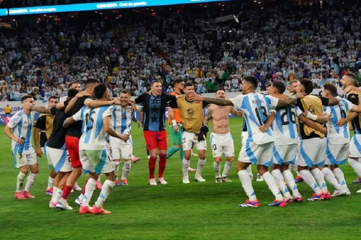 Messi Cetak Gol, Argentina...