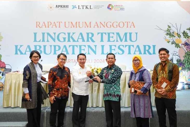Indonesia Emas 2045,...