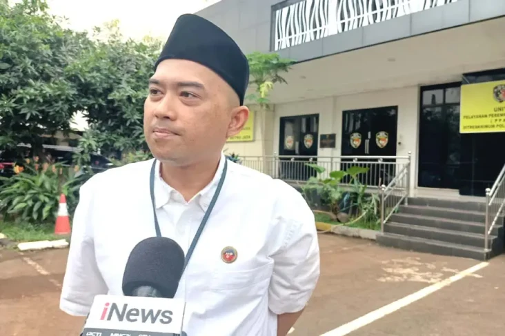 Mandek Setahun Lebih,...