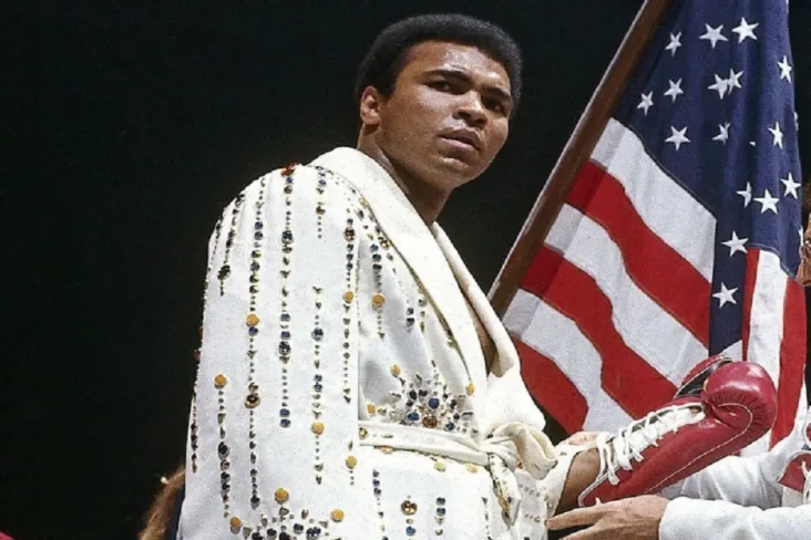 Kisah Muhammad Ali Dijauhi...