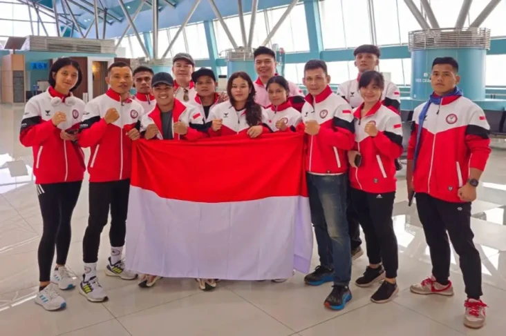 Indonesia Turunkan 10...