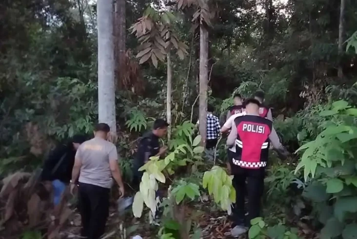 85 Petugas Gabungan...