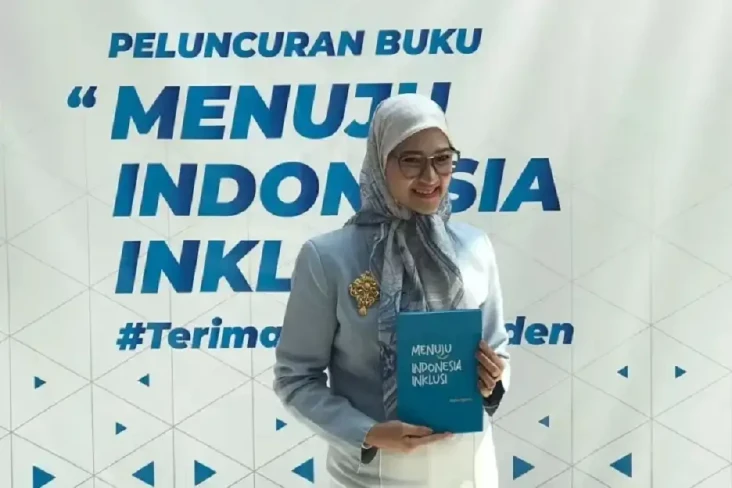Angkie Yudistia: Kelompok...