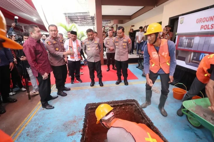 Polsek Menteng Direnovasi,...