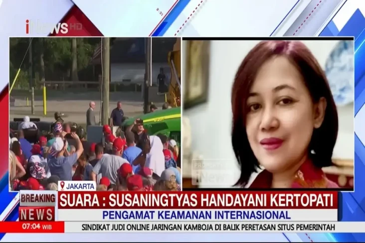 Donald Trump Ditembak...