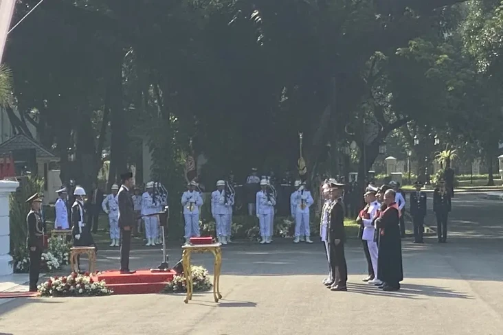 906 Perwira TNI-Polri...