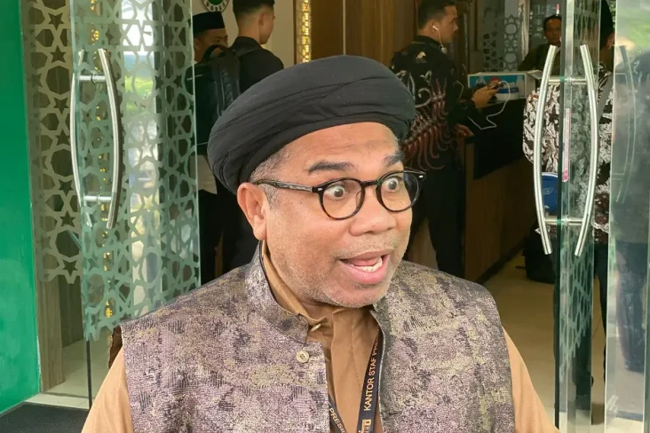 Jokowi Targetkan Ngantor...