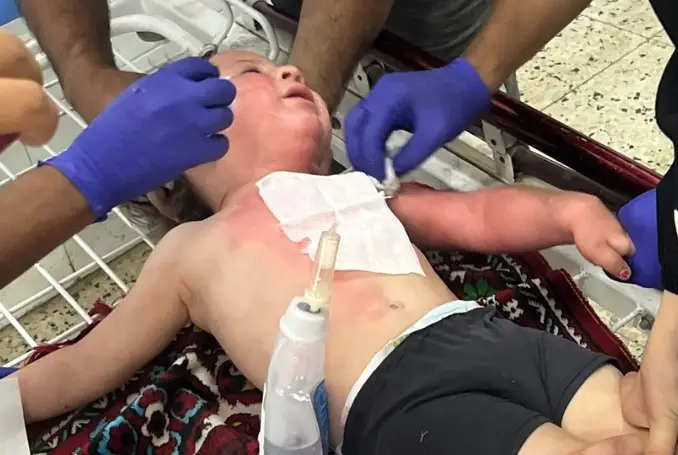 Israel Pakai Senjata...