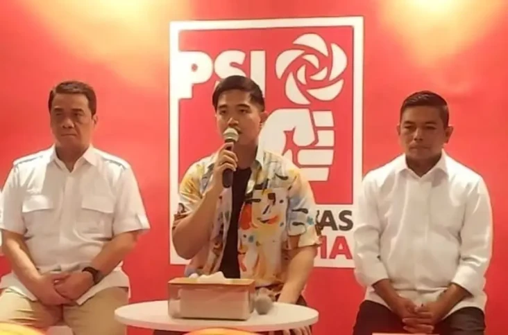 Kaesang Jawab Isu Koalisi...