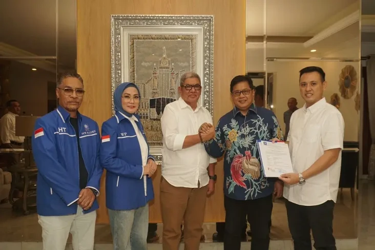 PAN Resmi Dukung M Thaher...