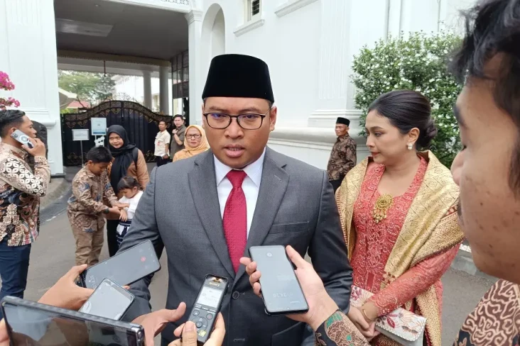 Dilantik Jadi Wamentan,...