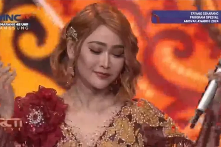 Kolaborasi Inul Daratista...