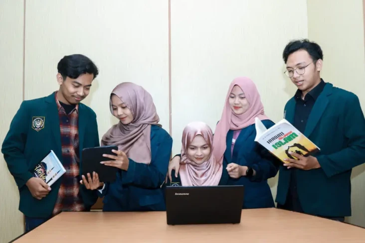 Resmi, STAI Attaqwa...