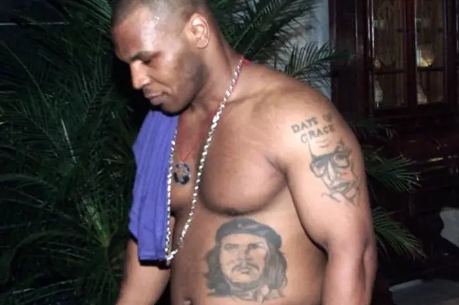 Makna 5 Tato Mike Tyson...