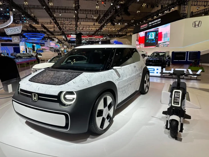 GIIAS 2024: Pesta Mobil...