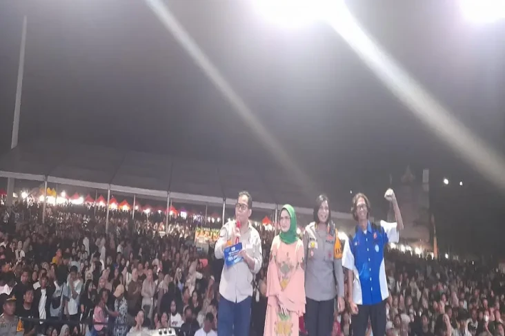 Ajak Warga Bijak Bermedsos,...