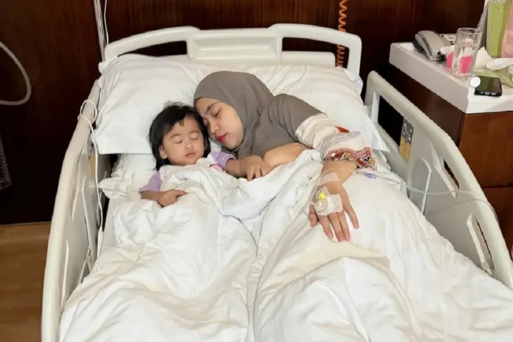 Ria Ricis Masuk Rumah...