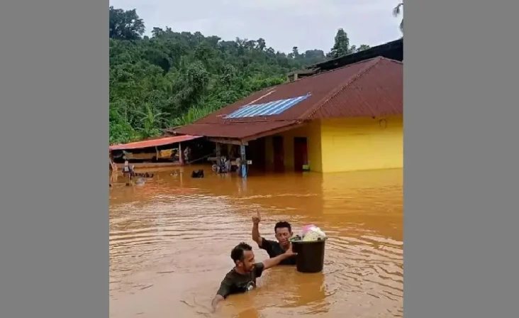 Penampakan Banjir Bandang...