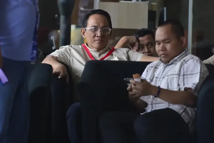 Andi Arief Jadi Komisaris...