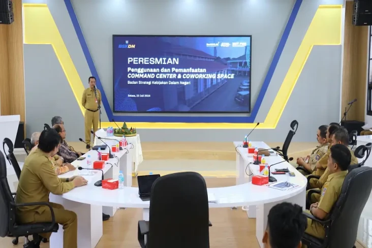 Tingkatkan Kinerja Pemerintahan,...