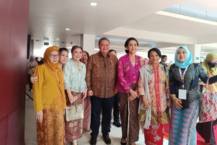 Airlangga Sebut Kebaya...