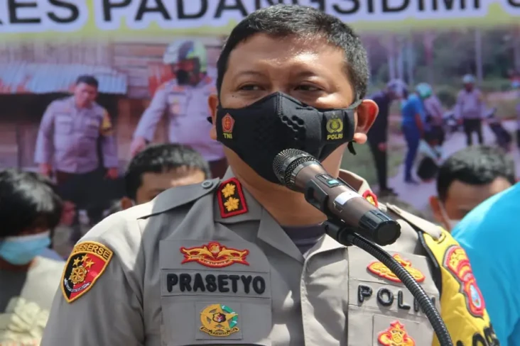 Profil AKBP Dwi Prasetyo,...