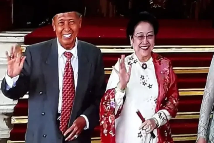 Berduka Wafatnya Hamzah...