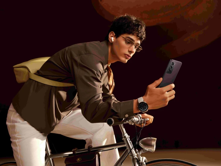 Oppo Reno12 Series:...