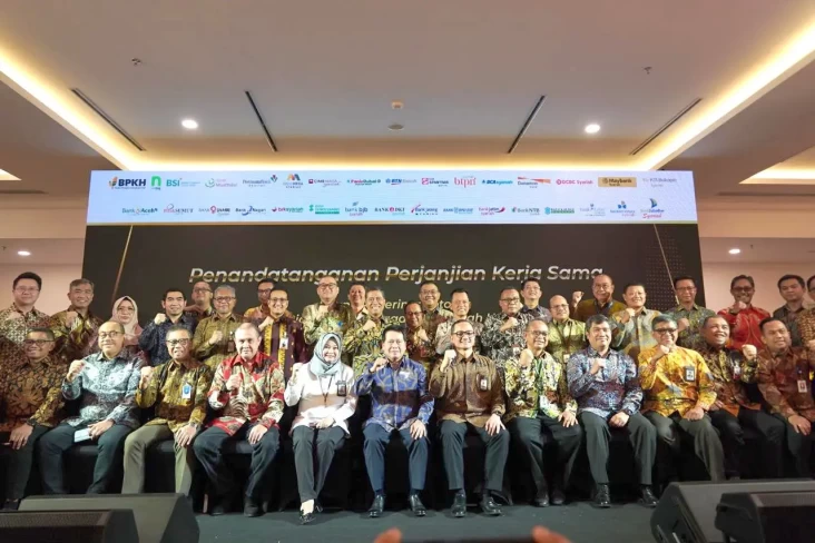UUS Bank Jatim Agresif...
