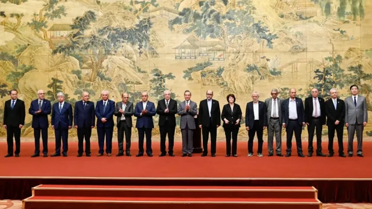 China Perkuat Peran...