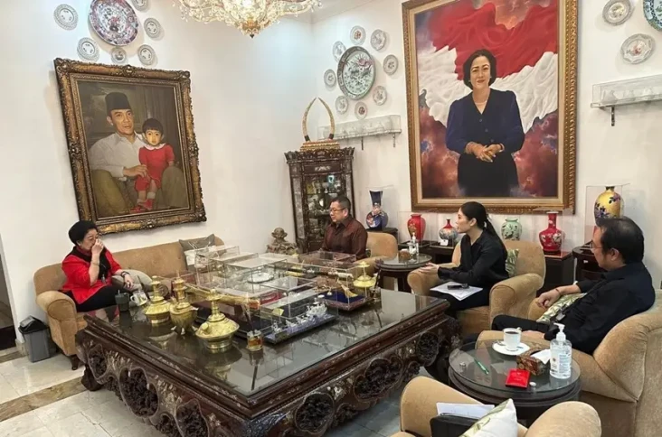 HT dan Angela Tanoesoedibjo...