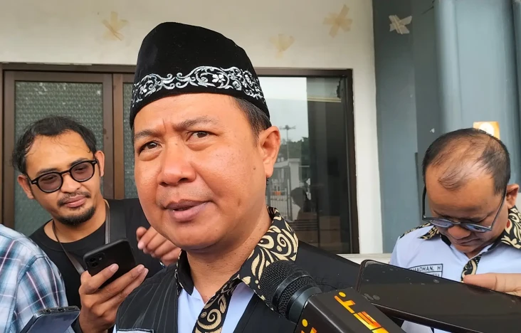Isu Terima Izin Tambang,...