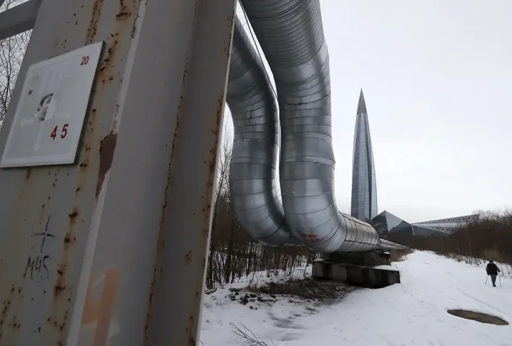 Gas Rusia ke China Mengalir...