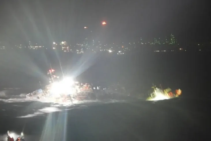 Kapal Tanker Filipina...