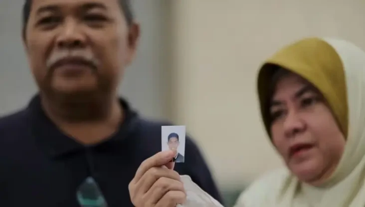 5 Kekejaman 6 Mantan...