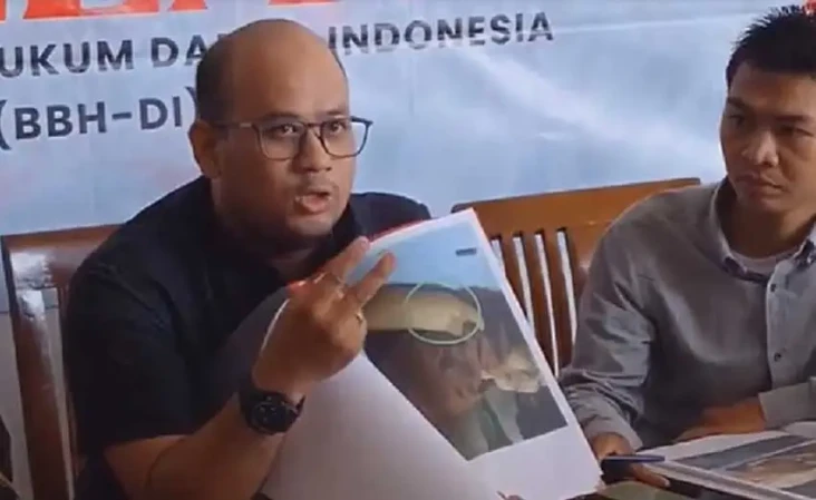 Gregorius Ronald Tanur...