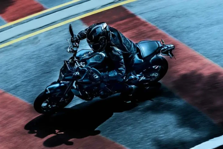 Yamaha MT-09 Bertransmisi...