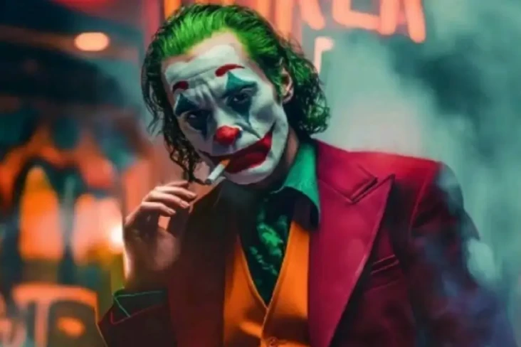 6 Karakter Film Paling...