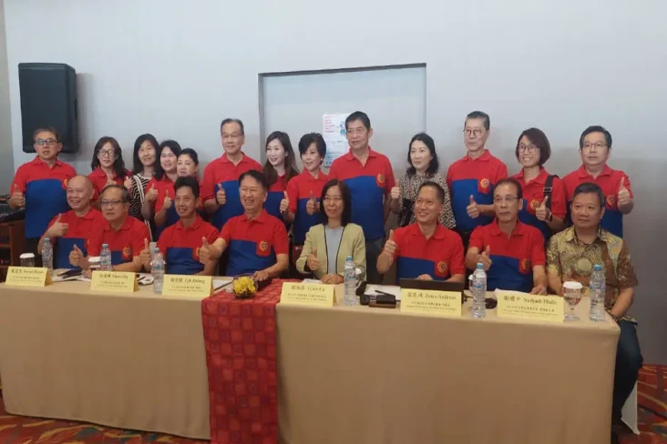 Selain Tersedia Beasiswa,...